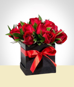 Amor y Romance - Caja de 12 Rosas